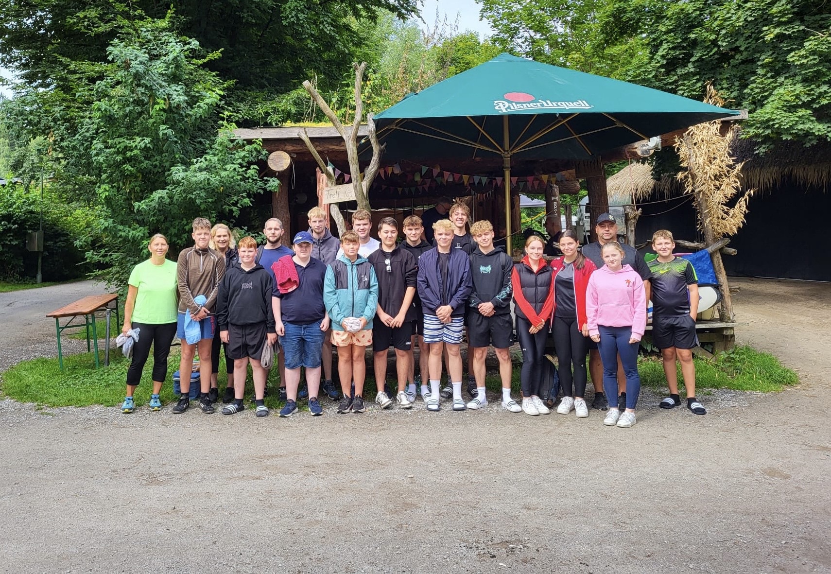 Du betrachtest gerade Kanutour der Jungschützen Waldler Buam – Ein Tag in „Bayerisch Kanada“ 🚣‍♂️🌲